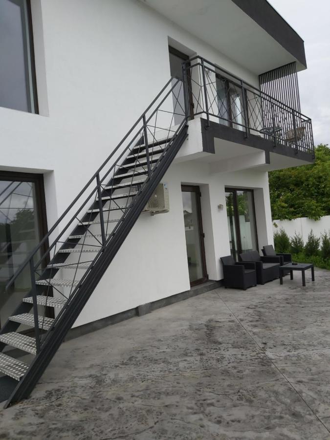 דירות דבה Accent House מראה חיצוני תמונה